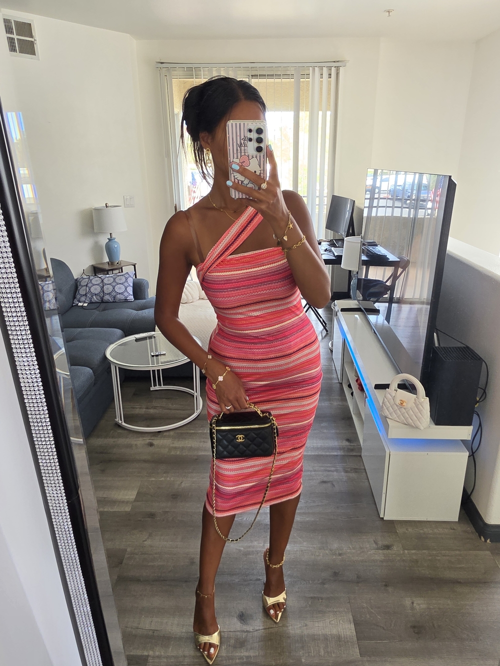 Women's Pink Striped One-Shoulder Bodycon Dress - Picture 4 of 17